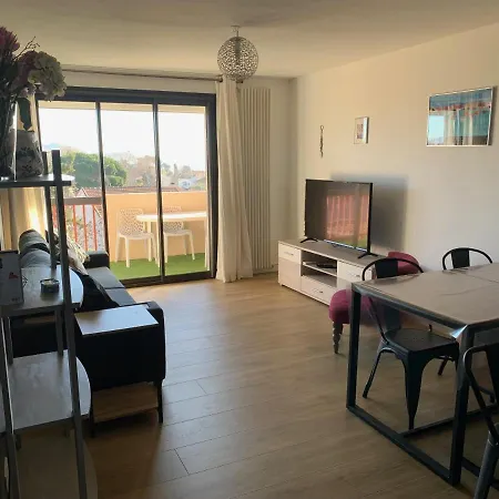 Appartement Plage à Pied à 3 Mns *